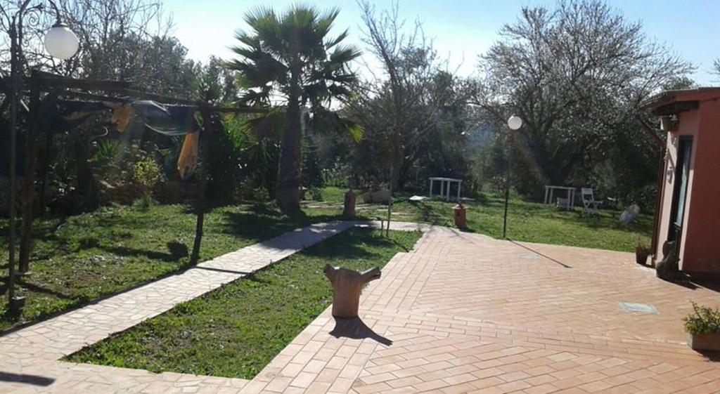 Vila Agriturismo Vita E Natura Noto Exteriér fotografie